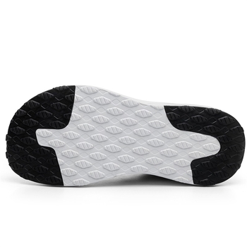Férfiaknak széles orrú sportcipő, lélegző, csúszásmentes talppal, mindennapi viselet, dad sneakers stílusban
