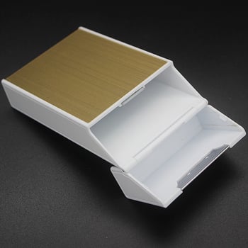 Ženski aluminijski kućište za cigarete s brušenim završnim slojem i magnetskim preklopom
