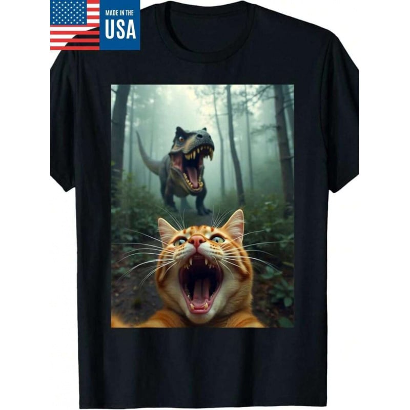 Μπλούζα T‑shirt από 100% βαμβάκι με casual print: γάτα σε selfie και δεινόσαυρος T-Rex