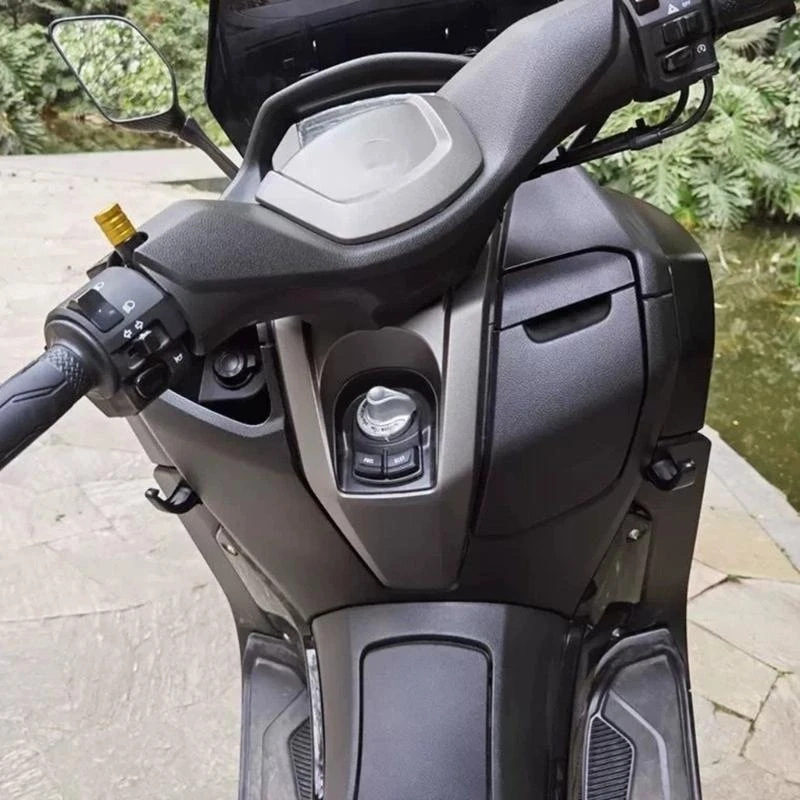 Cuier din plastic pentru depozitare, compatibil cu NMAX155 și XMAX300
