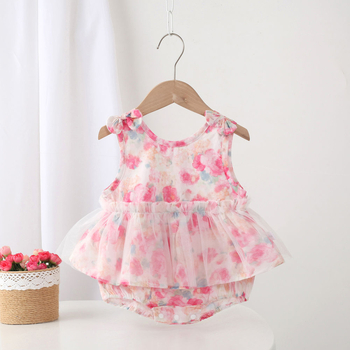 Salopetă din bumbac fără mâneci, roz cu imprimeu floral, vară