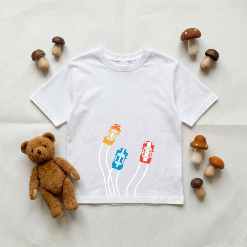 Παιδικό βαμβακερό T‑shirt με εκτύπωση αυτοκινήτου, στρογγυλή λαιμόκοψη, κοντά μανίκια, καλοκαίρι 2026