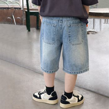 Αγόρια, λεπτά denim σορτς για το καλοκαίρι, μέχρι το γόνατο, μονόχρωμα, 2026 νέο μοντέλο, στυλάτα και μοντέρνα