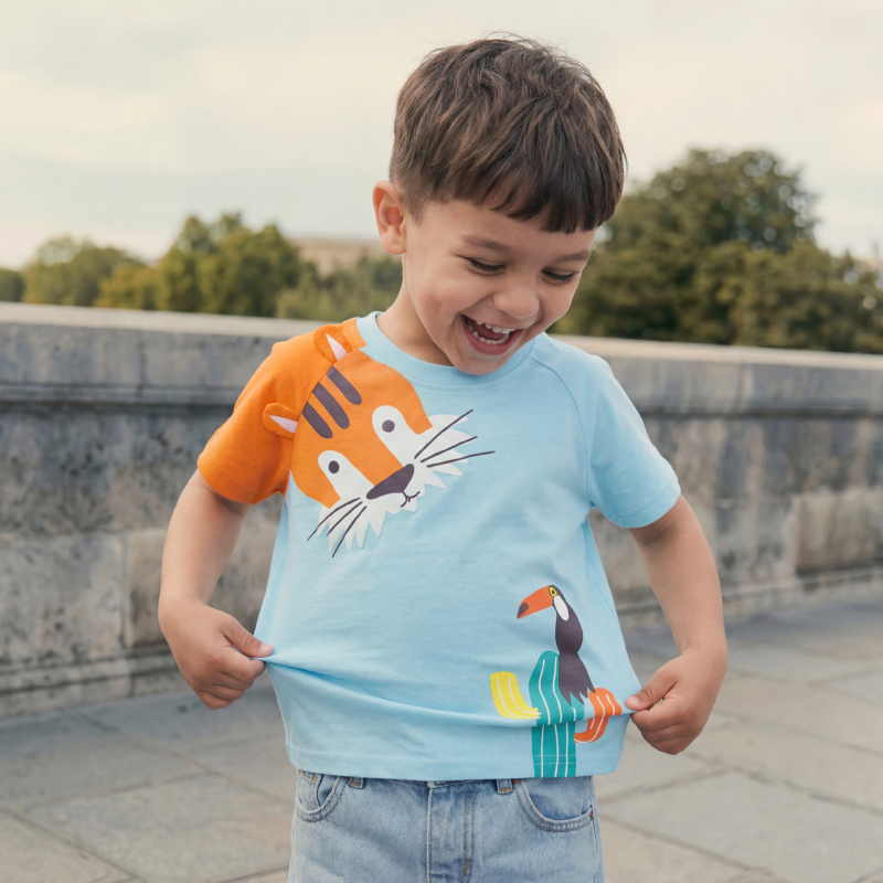Παιδικό κοντομάνικο T‑shirt με στρογγυλό λαιμό, χαριτωμένο σχέδιο με κινούμενα σχέδια