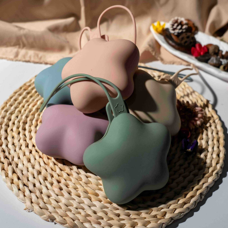 Cutie din silicon pentru suzete, în formă de stea cu cinci colțuri — integrată, minimalist, culoare solidă