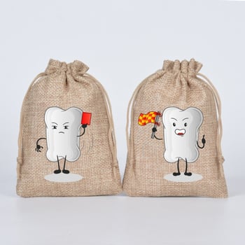 Saci de depozitare dentară din iută cu șnur – set de 6, design cu dinți