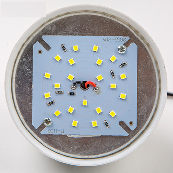 CZPL LED крушка E27, ниско напрежение, AC/DC 36V/12V/24V, антизамъгляваща и влагозащитена, за студено съхранение