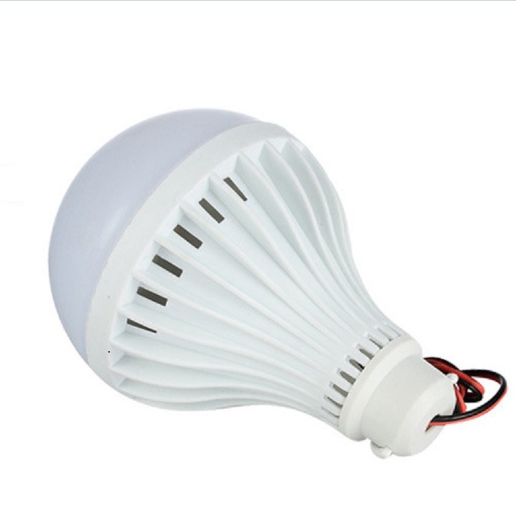 LED лампа с винтово гнездо E27, AC/DC, 12-85V, ниско напрежение, за щандове на нощни пазари, с клипса
