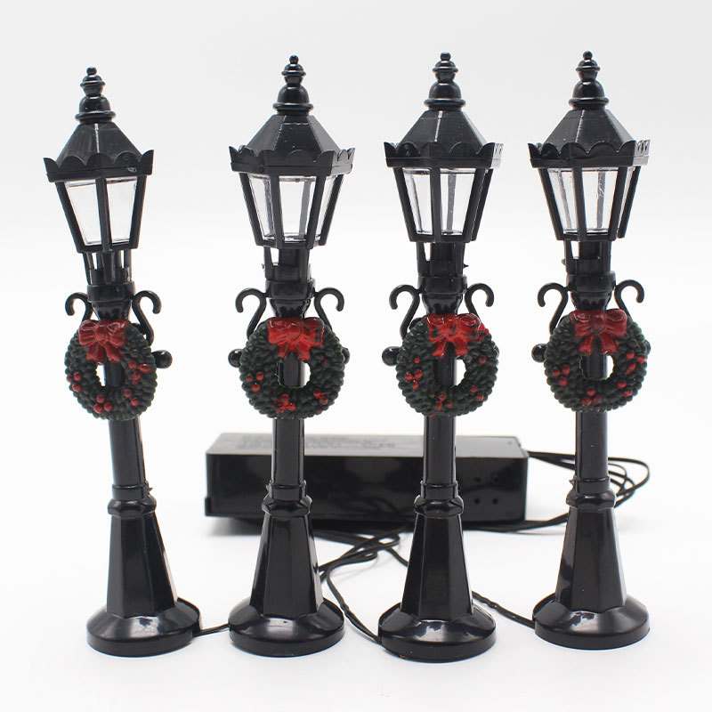 Božićna mini ulična lampa, realističan ukrasni predmet za božićnu uličnu scenu
