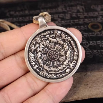 Tibetanski stil, ručno izrađeni bakreni privezak za struk s motivom lotosa, simbolom škorpiona i dizajnom Bagua devet palata