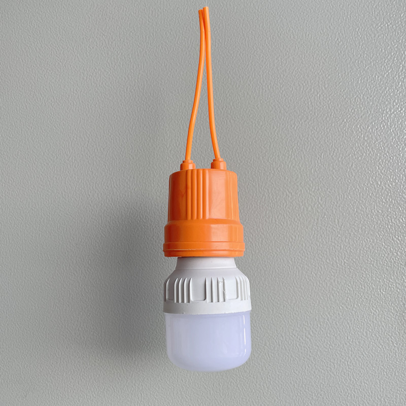 LED πλαστικό λαμπάκι με βάση E27 βιδωτή — αδιάβροχο, διακοσμητικό φωτιστικό, εξοικονόμηση ενέργειας