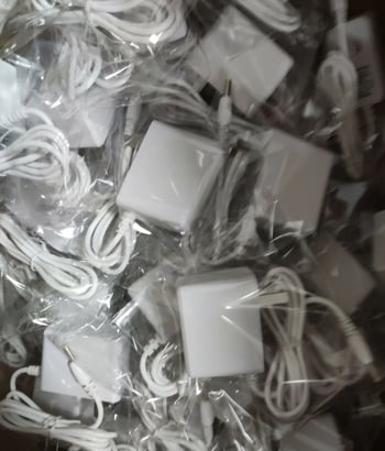 Napajanje za Xiaomi Redmi AX6/AX5 usmjerivač, 12V 1.5A, kabel duljine 1 m, bijela