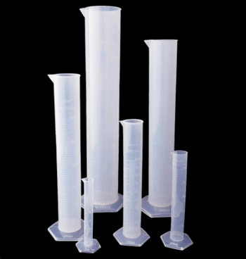 Recipient plastic graduat cu marcaje 100/250/500/1000 ml