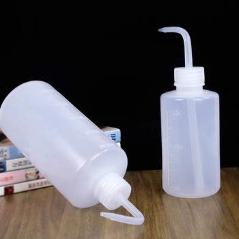 Sticlă de spălare albă, cu gură curbată, pentru unelte de makeup semi-permanent, 250/500 ml