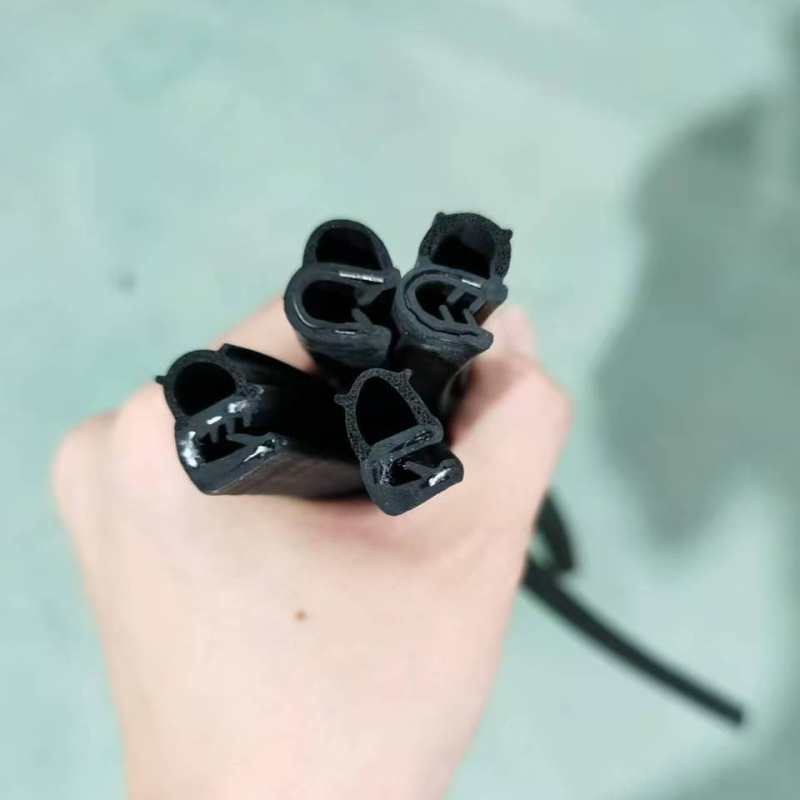 EPDM στεγανοποιητική ταινία με αφρό στην κορυφή και στο πλάι, U‑σχήματος συνθετική ταινία για ηλεκτρικό πίνακα, ηχομονωτική και αδιαβροχητική άκρη