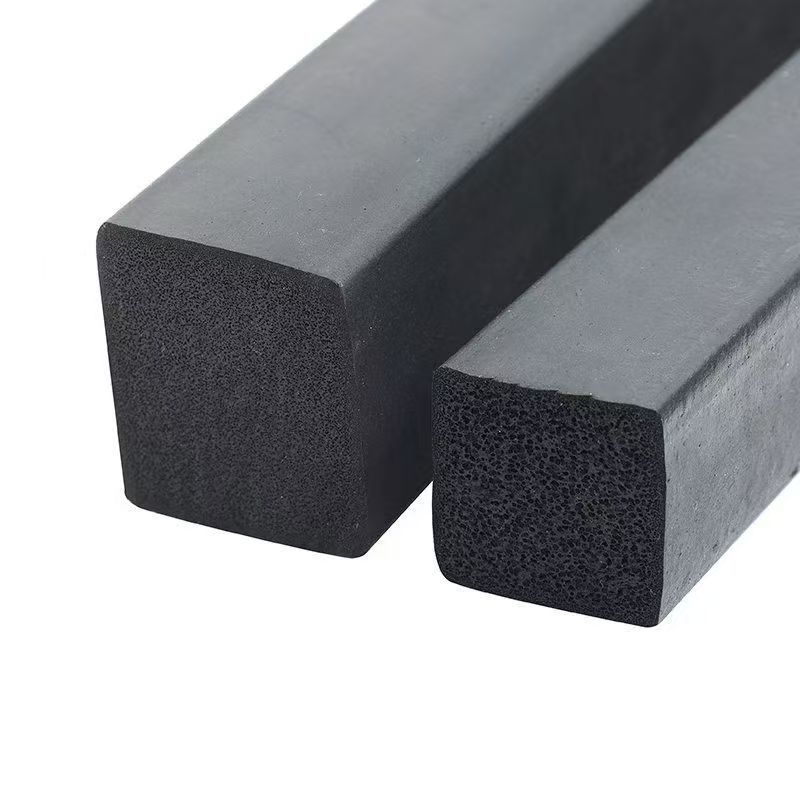 ΛΩΡΙΔΑ στεγανοποίησης EPDM από αφρώδες σφουγγάρι, ανθεκτική σε υψηλές θερμοκρασίες, ειδικά διαμορφωμένο άκρο σφράγισης, ανθεκτική στη φθορά, προστατευτική λωρίδα από καουτσούκ κατά της σκόνης