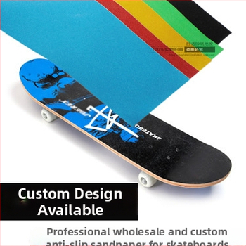 Čierny samolepiaci brúsny papier 3108 na skateboard – protišmyková nálepka