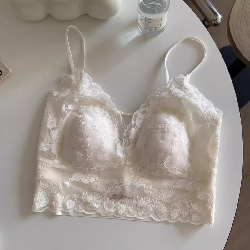 Női vékony camisole beépített melltartó betéttel, egy darab csipkés fehérnemű, francia stílusú szexi.