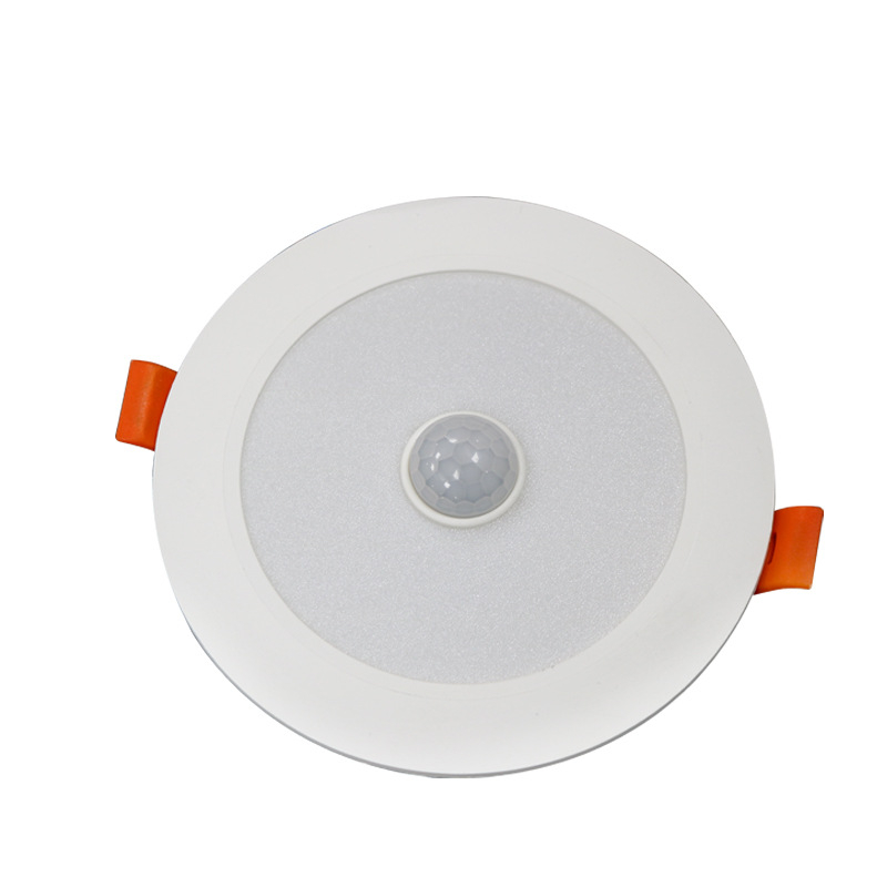 Υπερλεπτός ενσωματωμένος οροφικός downlight με ανίχνευση κίνησης μέσω ραντάρ, για διαδρόμους και σκάλες – έλεγχος ήχου και φωτός