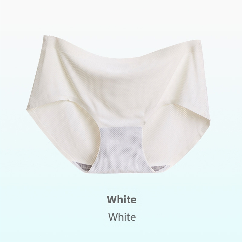 Varrásmentes női alsó Ice Silk anyagból, pamut betéttel a szeméremrésznél és légáteresztő hálós szerkezetettel