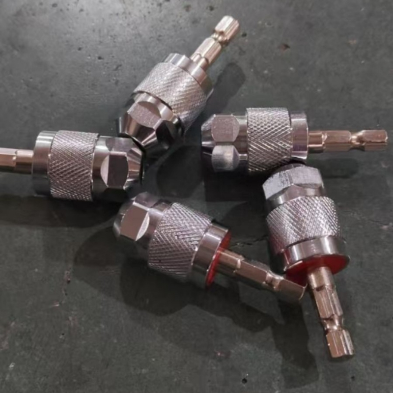 Hatszögletű szárú fúrótokmány-adapter, univerzális háromfogó, ötvözet acél