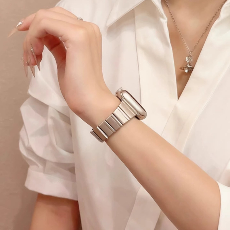 Apple Watch 11-hez bambusz lánc stílusú rozsdamentes acél szíj, pillangócsattal, hossz 16 cm, csatlakozó szélesség 14 mm