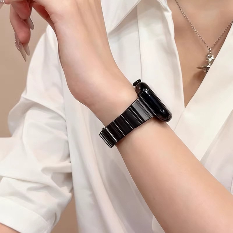 Apple Watch 11-hez bambusz lánc stílusú rozsdamentes acél szíj, pillangócsattal, hossz 16 cm, csatlakozó szélesség 14 mm