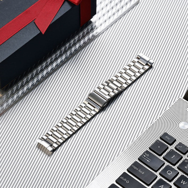 Huawei Watch GT5-höz tervezett ívelt, szilárd rozsdamentes acél szíj