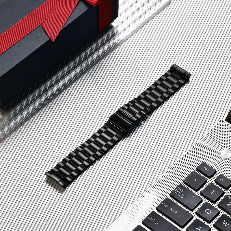 Huawei Watch GT5-höz tervezett ívelt, szilárd rozsdamentes acél szíj