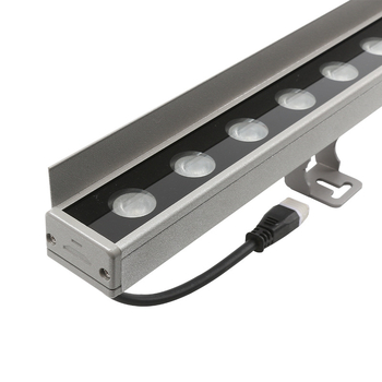 Kültéri vízálló falmosó lámpa, ultra-erős, anti‑sugárzás, homlokzati világítás, 30° fénycsóva, IP65, méretek 40×26×1000 mm