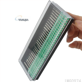 Gyémánt csiszolófejek, 30 darabos készlet zöld dobozban, 2,35/3,0 mm szárú, manikűrhöz