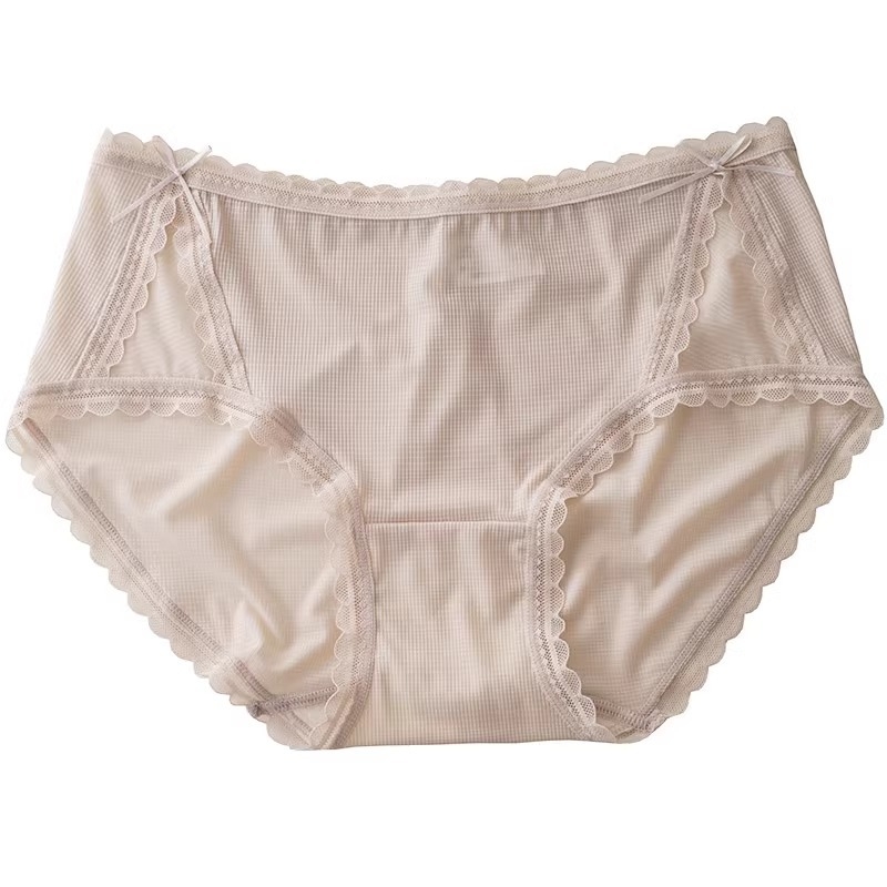 Női fehérnemű Ice Silk hűtő hatású, könnyű és lélegző, középmagas derekú háromszög fazonú alsó, antibakteriális pamut résszel 5A