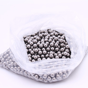 Acélgolyók 7 mm, 8 mm, 8,5 mm és 9 mm, 5 kg-os csomag parittyához és kültéri használatra