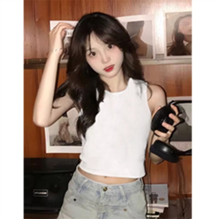Női karcsú szabású rövid ujjatlan crop-top, 92% pamut, 8% elasztán, nyár, 3D mintázat