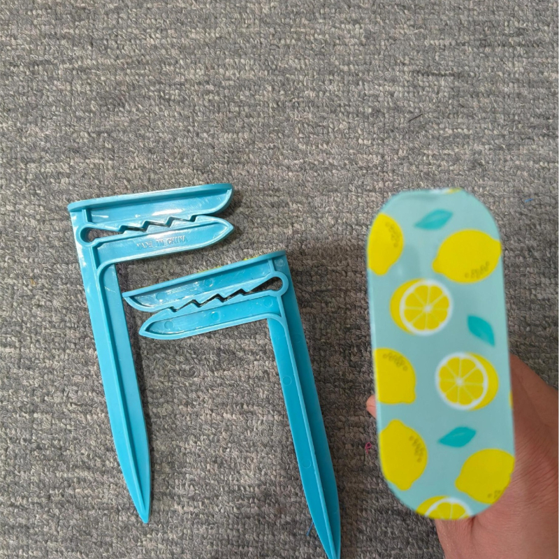 Clip de prosop de plajă cu logo — clip din plastic pentru prosoape de plajă, camping și cort