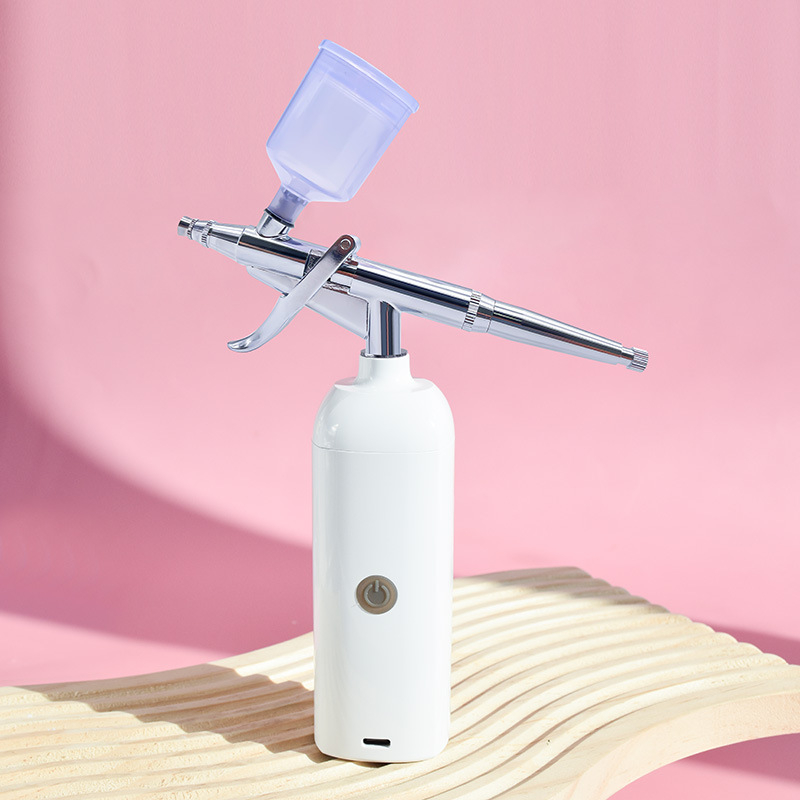 Mini manikűr airbrush pigmenttel – pneumatikus permetezés, tortadíszítés és színező airbrush toll