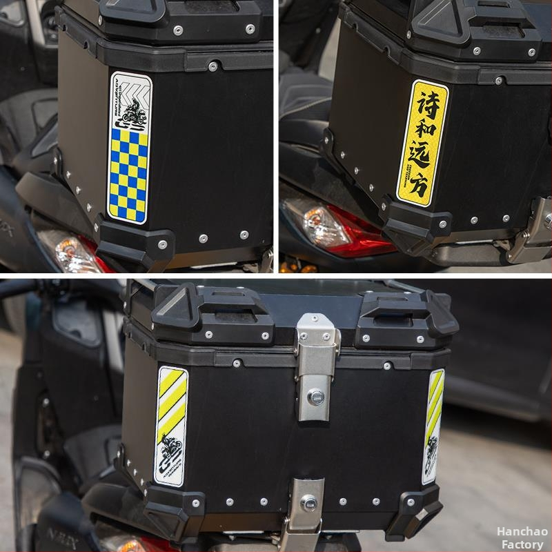 Autocolant reflectorizant pentru portbagajul motocicletei – Star Rider, model geometric, decorativ și de siguranță
