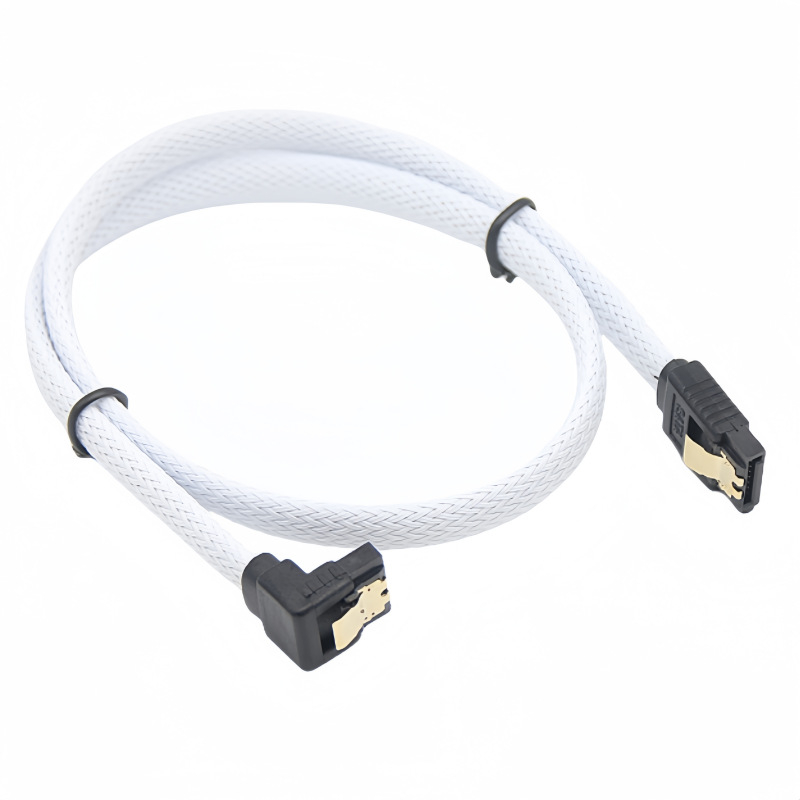 SATA 3.0 кабел за данни с плетена външна обвивка, 90° ъглов конектор, високоскоростна свързаност към SSD