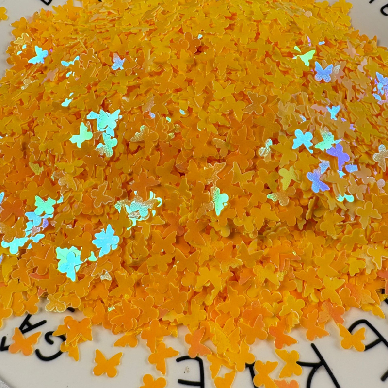Цветни пеперуди за маникюр: пайети, брокат, течен пясък и масло-пълнител за DIY стикери за нокти