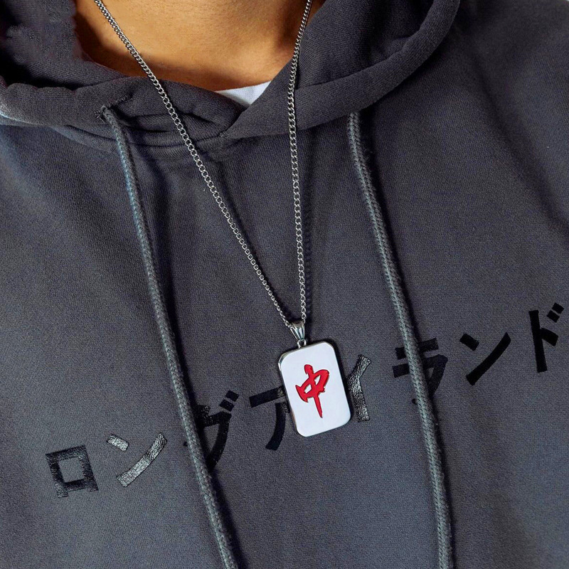 Унисекс висулка-огърлица Mahjong в китайски стил, луксозна лека стомана, мотиви червен дракон и късмет, квадратна перлена верига, дължина 61–70 cm