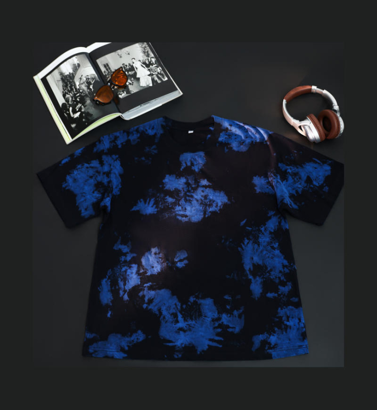 230 g тежък памучен T‑шърт с tie-dye, винтидж стил, oversized, drop-shoulder, къс ръкав, кръгло деколте