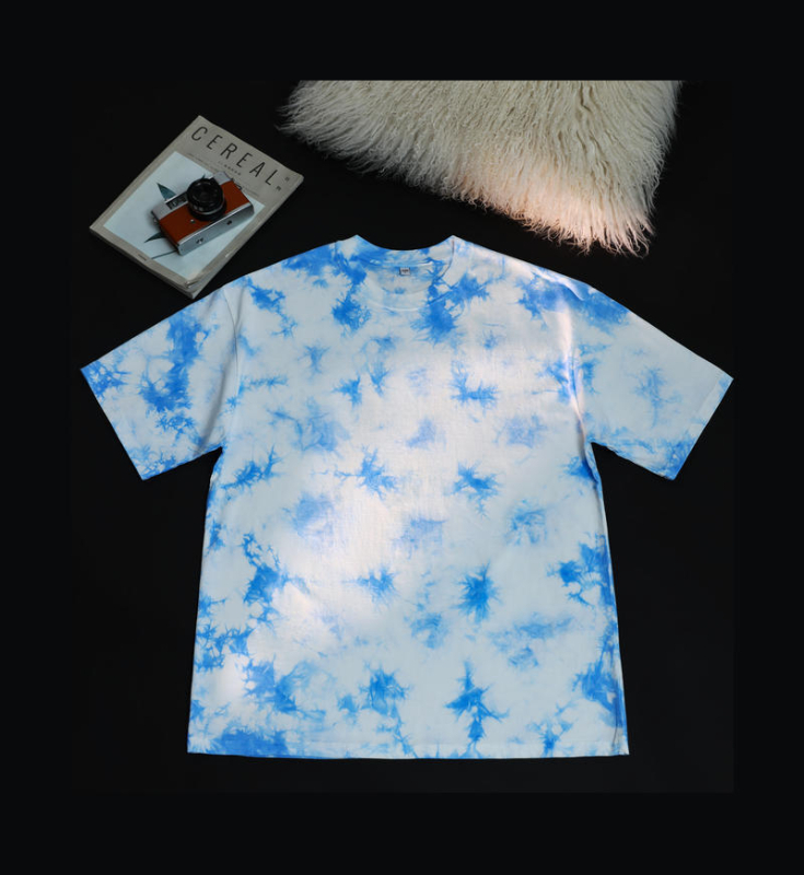 230 g тежък памучен T‑шърт с tie-dye, винтидж стил, oversized, drop-shoulder, къс ръкав, кръгло деколте