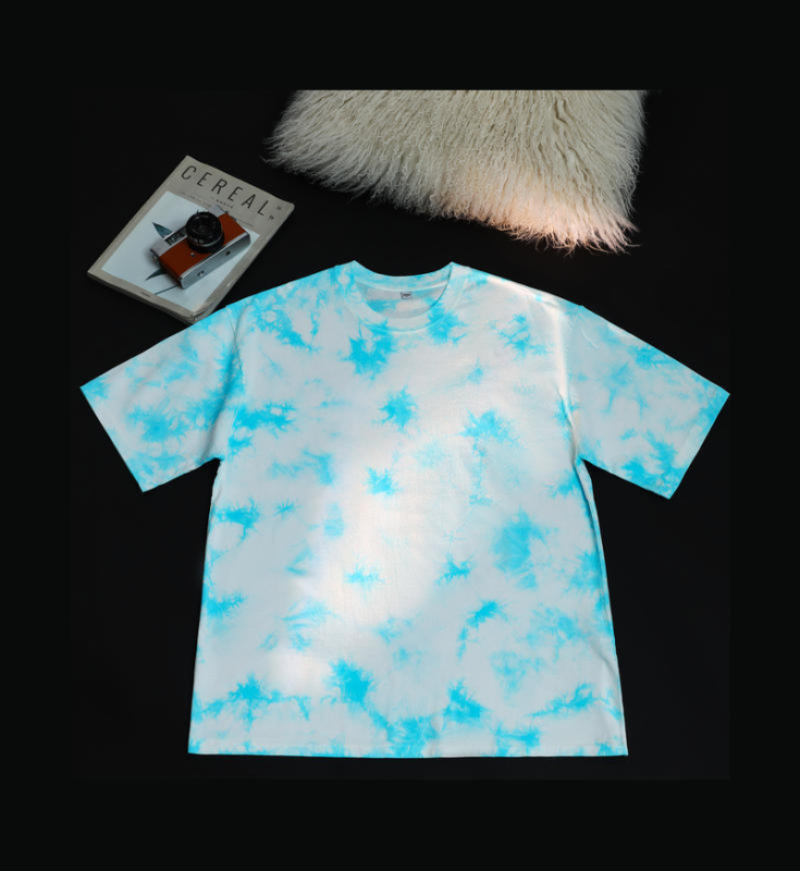230 g тежък памучен T‑шърт с tie-dye, винтидж стил, oversized, drop-shoulder, къс ръкав, кръгло деколте