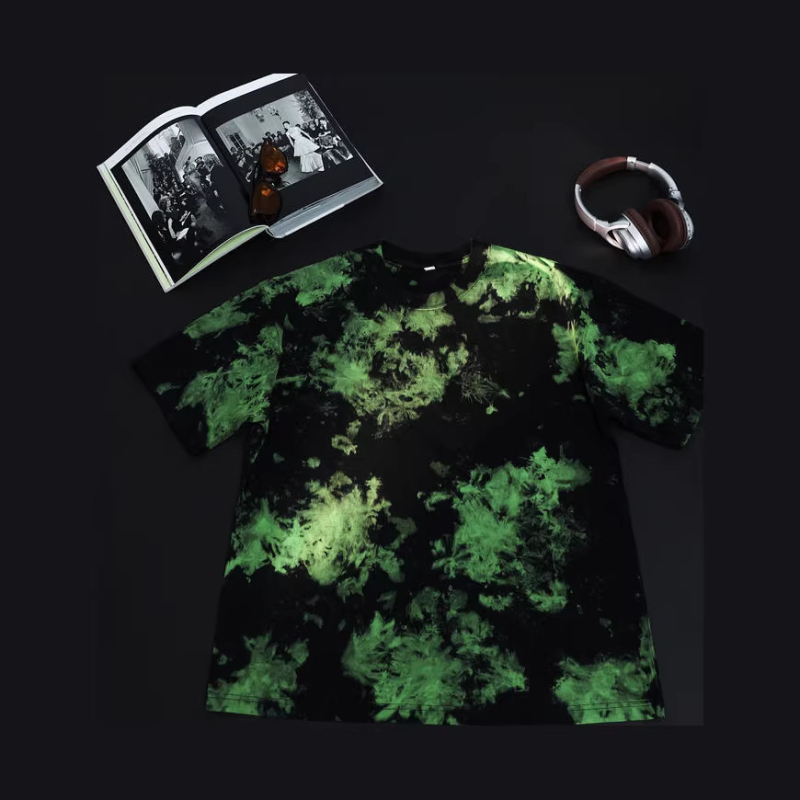 230 g тежък памучен T‑шърт с tie-dye, винтидж стил, oversized, drop-shoulder, къс ръкав, кръгло деколте