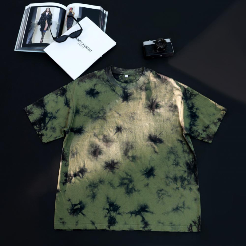 230 g тежък памучен T‑шърт с tie-dye, винтидж стил, oversized, drop-shoulder, къс ръкав, кръгло деколте