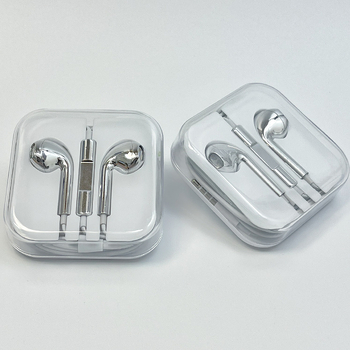 Căști in-ear cu finisaj electroplacat lucios, cablu, conector Type-C