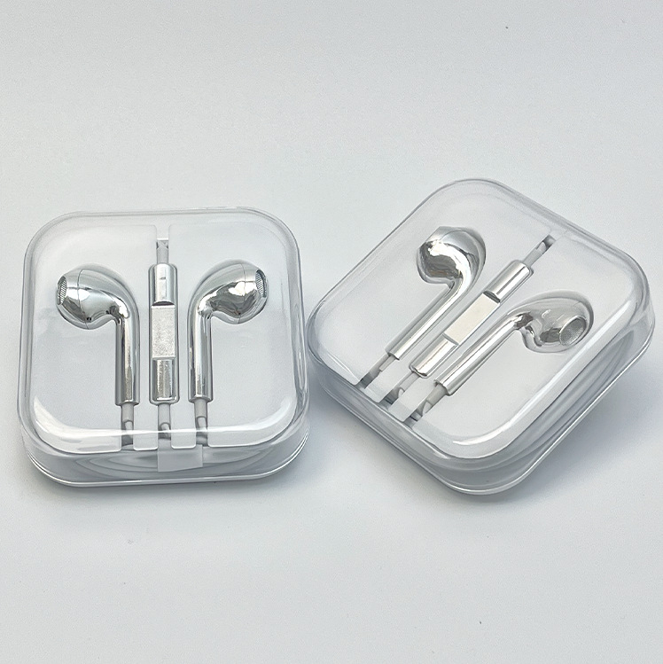 Căști in-ear cu finisaj electroplacat lucios, cablu, conector Type-C