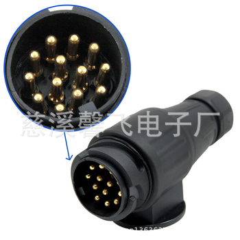 Conector pentru remorcă cu 13 poli și priză-convertor pentru semnalizare europeană XF1008