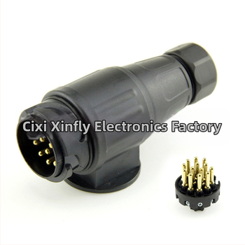 Conector pentru remorcă cu 13 poli și priză-convertor pentru semnalizare europeană XF1008