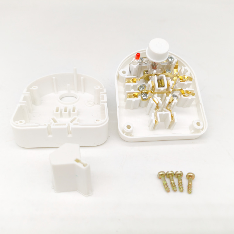Adaptor de alimentare alb, cu întrerupător cu contacte argintii, 4 poziții și 11 prize, indicator roșu, 10A, adaptor multipriză de la o priză la mai multe prize